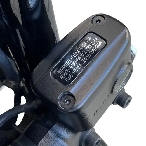 Rear Brake Cylinder Lid Bolts